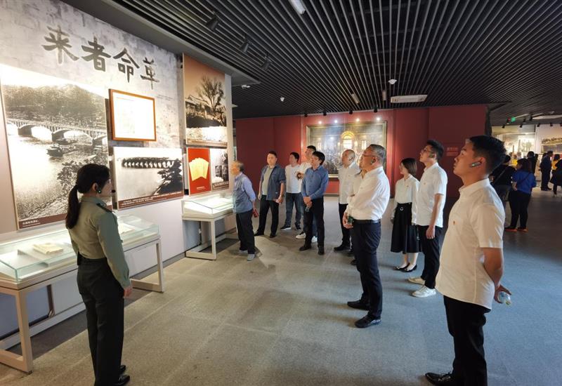 “瞻望十四五 勠力再启航”必发集团建设党支部发展红色星期五主题党日活动 (3)_800-550 “瞻望十四五 勠力再启航”必发集团建设党支部发展红色星期五主题党日活动 (3)_800-550